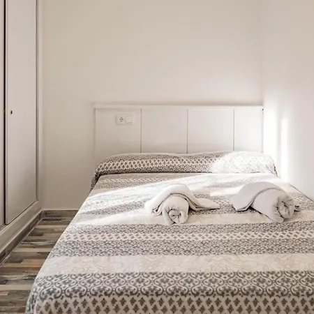 فندق Piscis بلاتجا ذارو